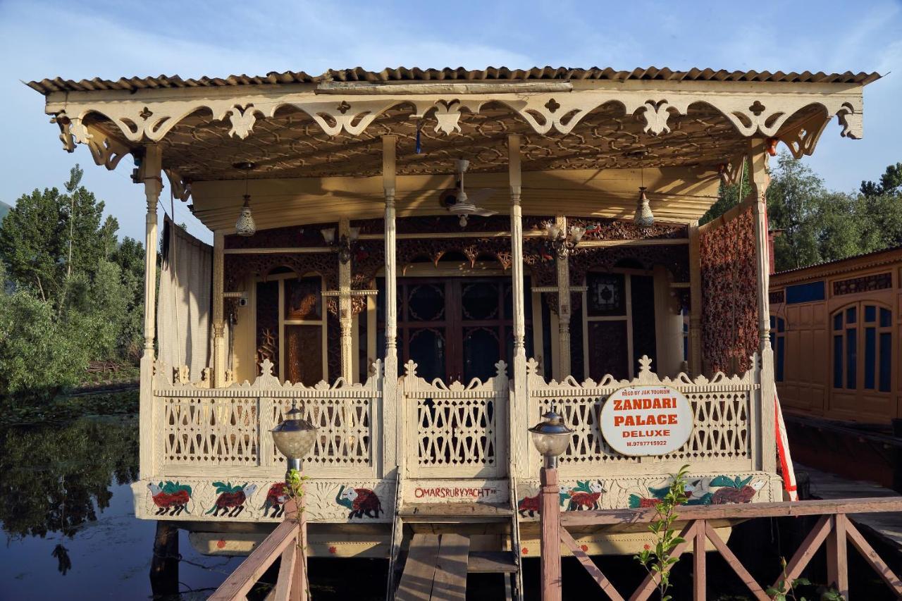 Houseboat Zaindari Palace Srīnagar Exteriér fotografie